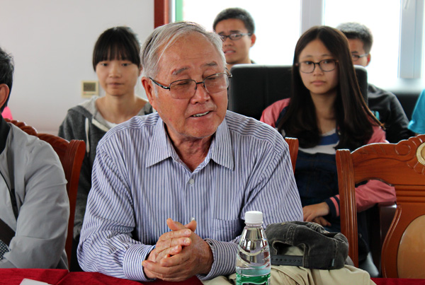 德力格尔老师讲话 动科院摄