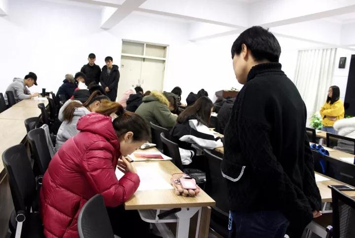 考试现场 动科院记者 焦鹏 摄